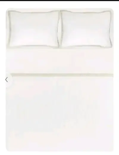 Juego de Cama Blanco con Detalles Beige 1.5 - miniatura 3
