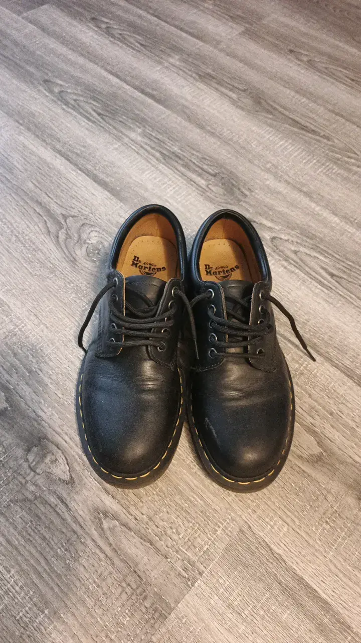 Zapatos de cuero negro Dr. Martens - 1