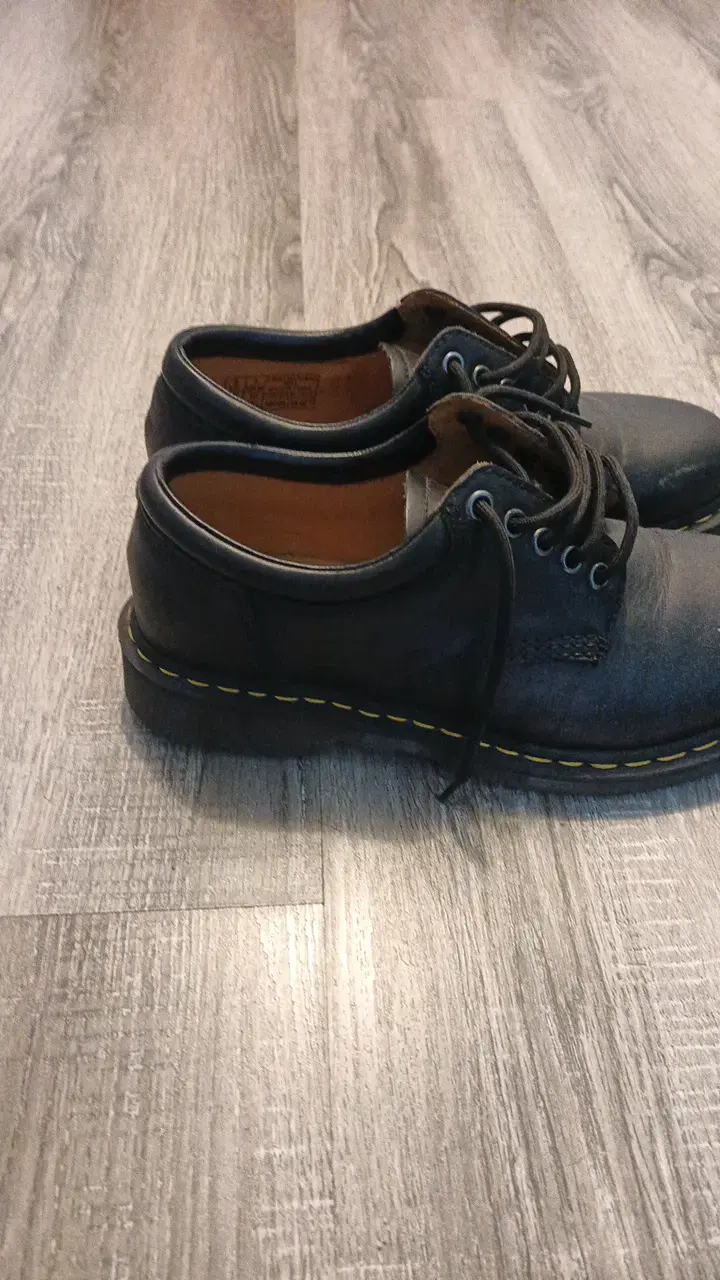 Zapatos de cuero negro Dr. Martens - 2