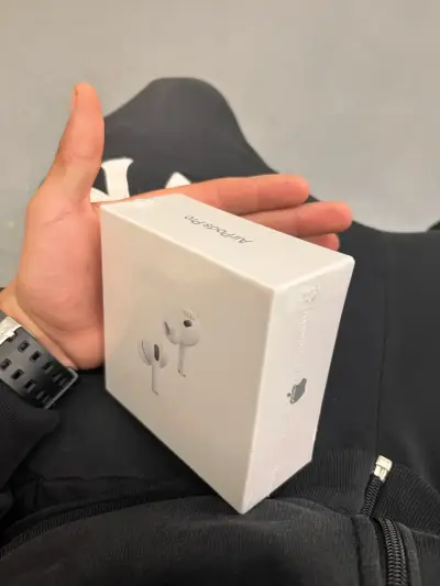 Apple AirPods Pro segunda generación - miniatura 1