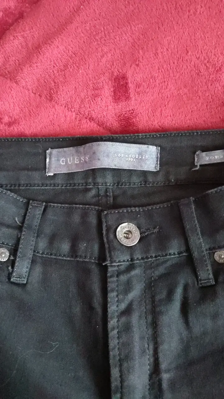 Jeans negros Guess para mujer - 2