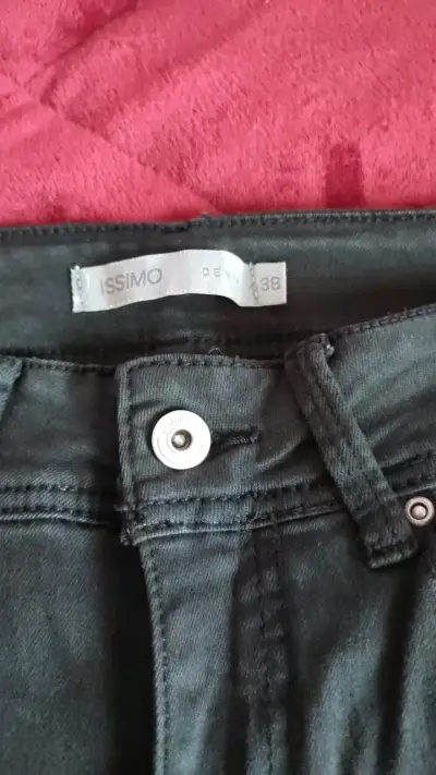 Jeans negros de mujer talla 38 - miniatura 2