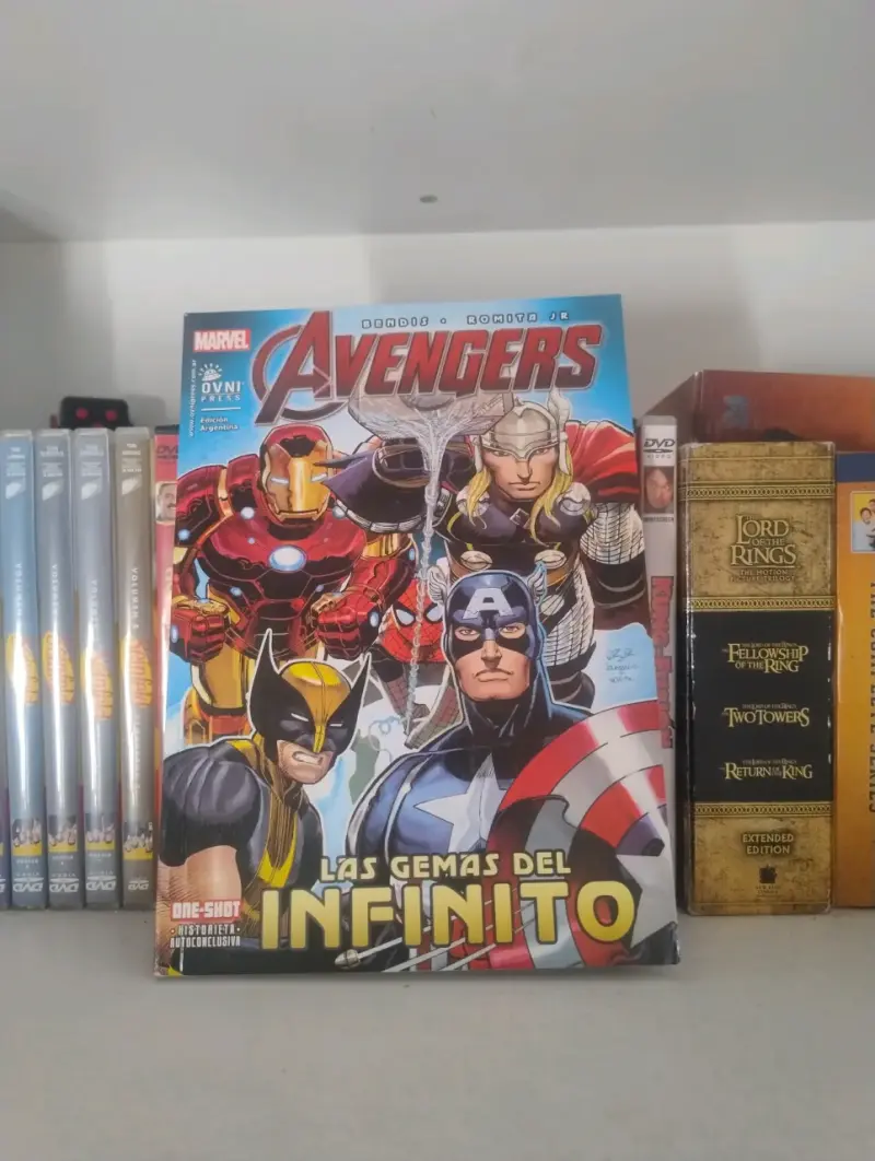 Cómic Avengers: Las Gemas del Infinito