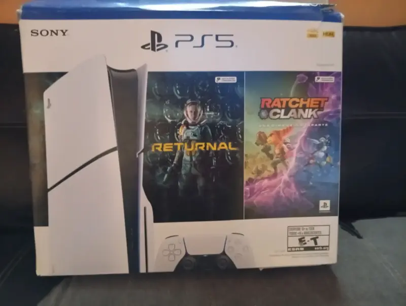 Consola PlayStation 5 con juegos incluidos - 2