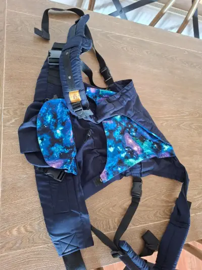 Mochila portabebé evolutiva ergonómica - miniatura 6