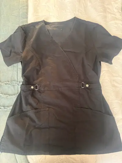 Uniforme clínico  negro con bolsillos - miniatura 1