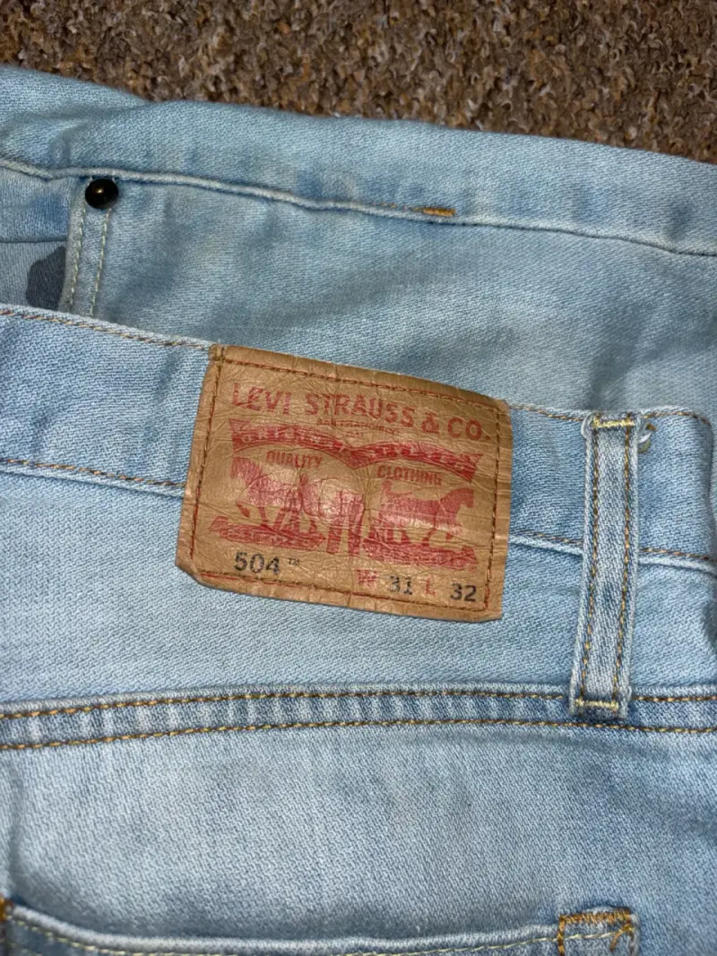 Jeans Levi's 504 azul claro para hombre - 2