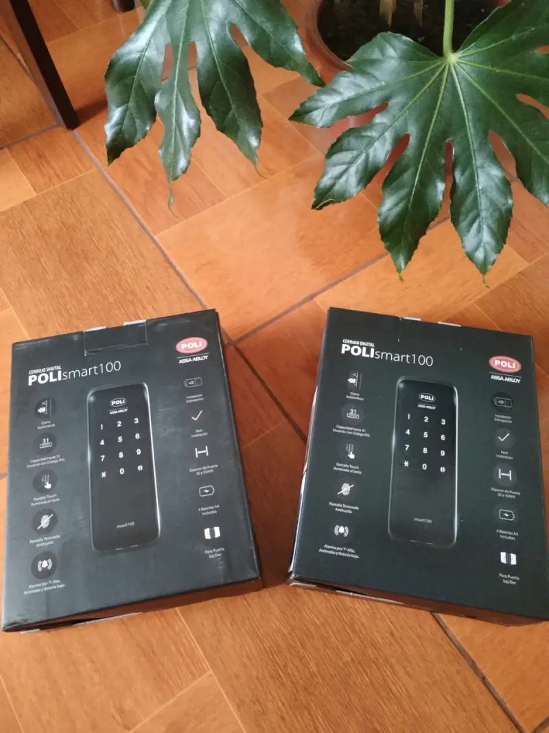 Cerradura digital POLI Smart 100 con teclado táctil - 1