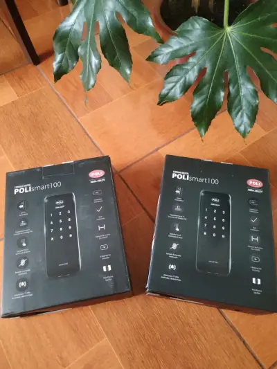 Cerradura digital POLI Smart 100 con teclado táctil - miniatura 1