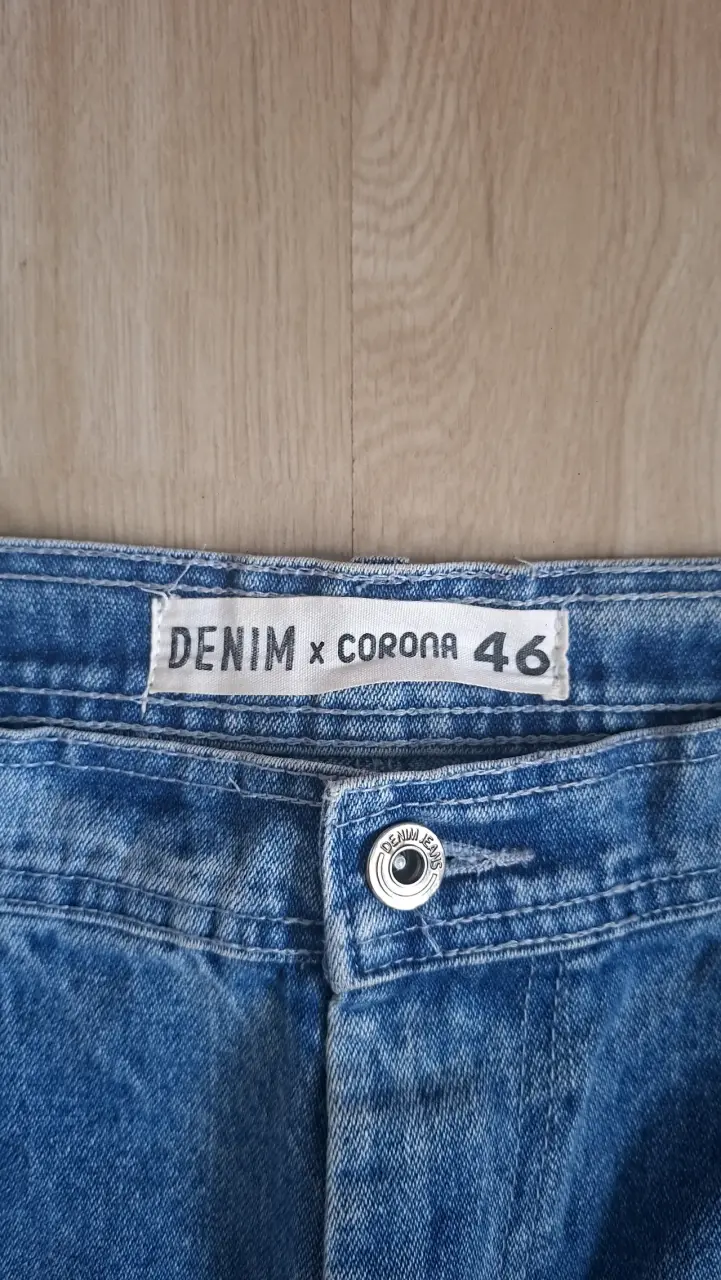 Jeans de mezclilla azul talla 46 - 2