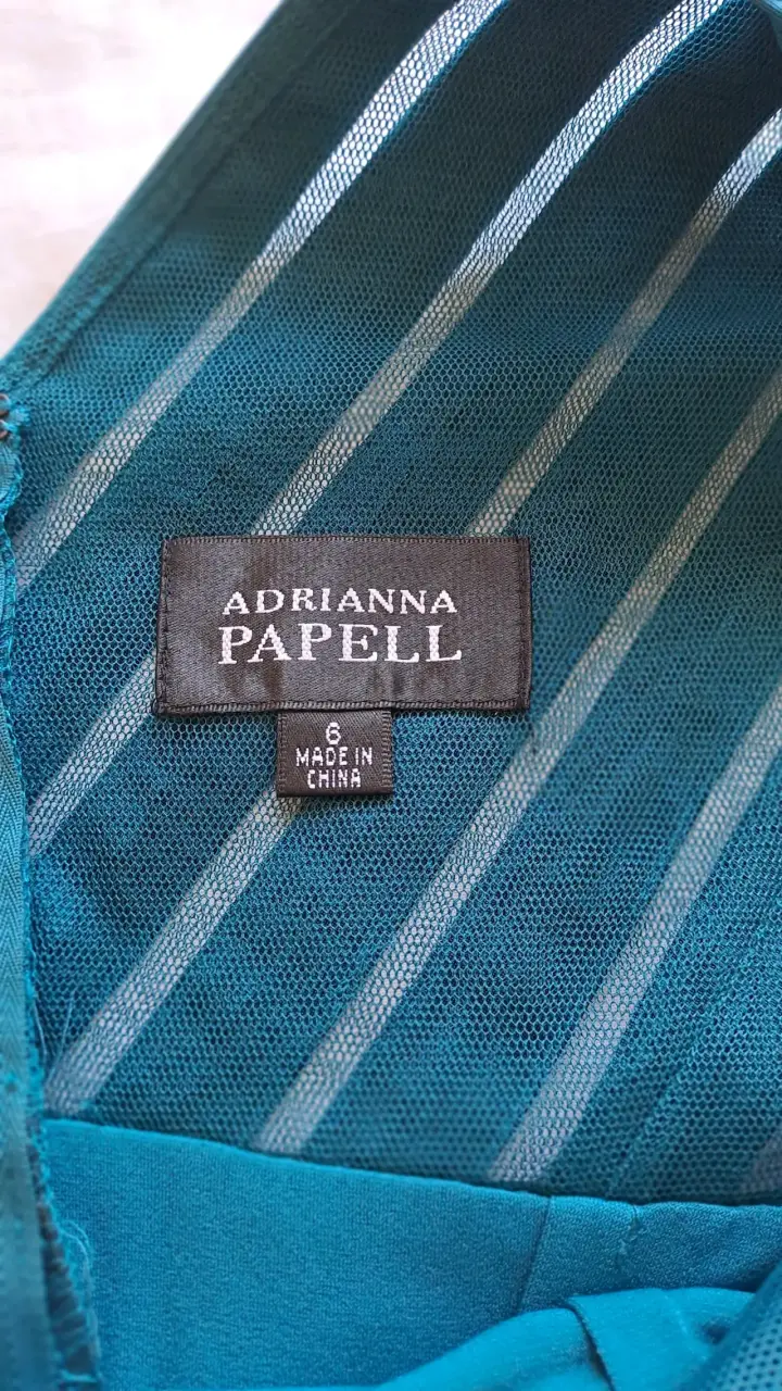 Vestido azul Adrianna Papell con volantes - 4