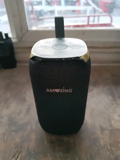 Parlante portátil Amazing con Bluetooth - miniatura 1