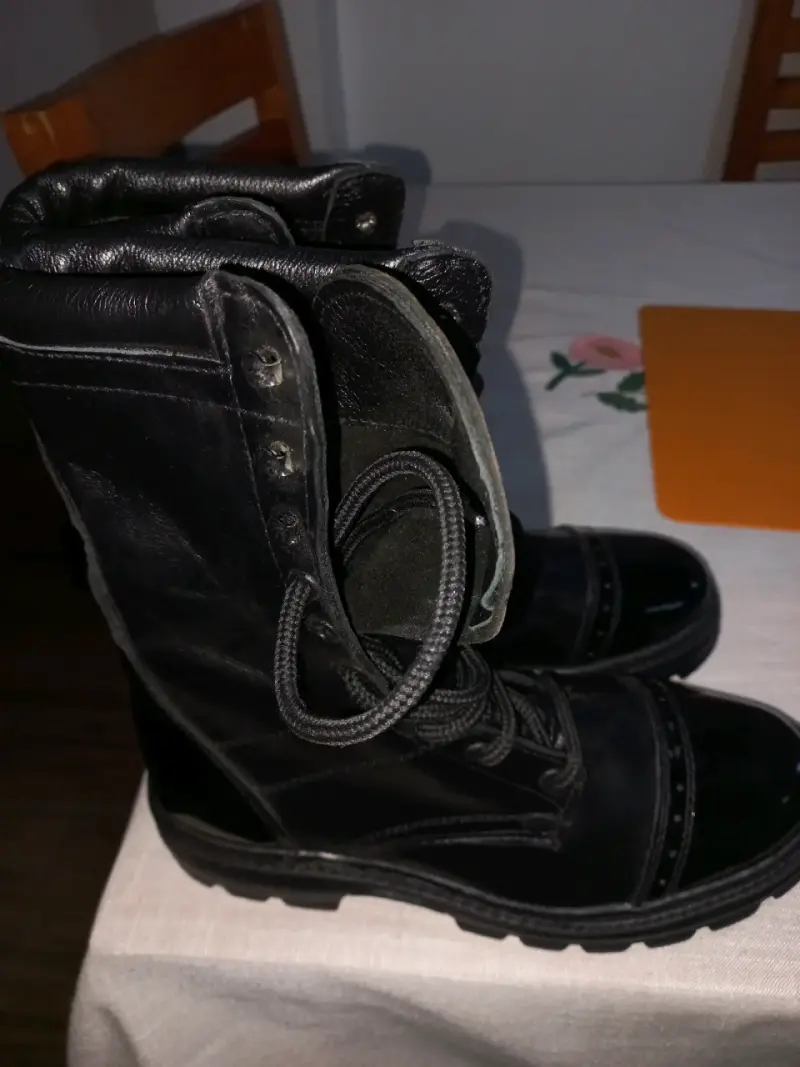 Botas militares negras de cuero para mujer - 2