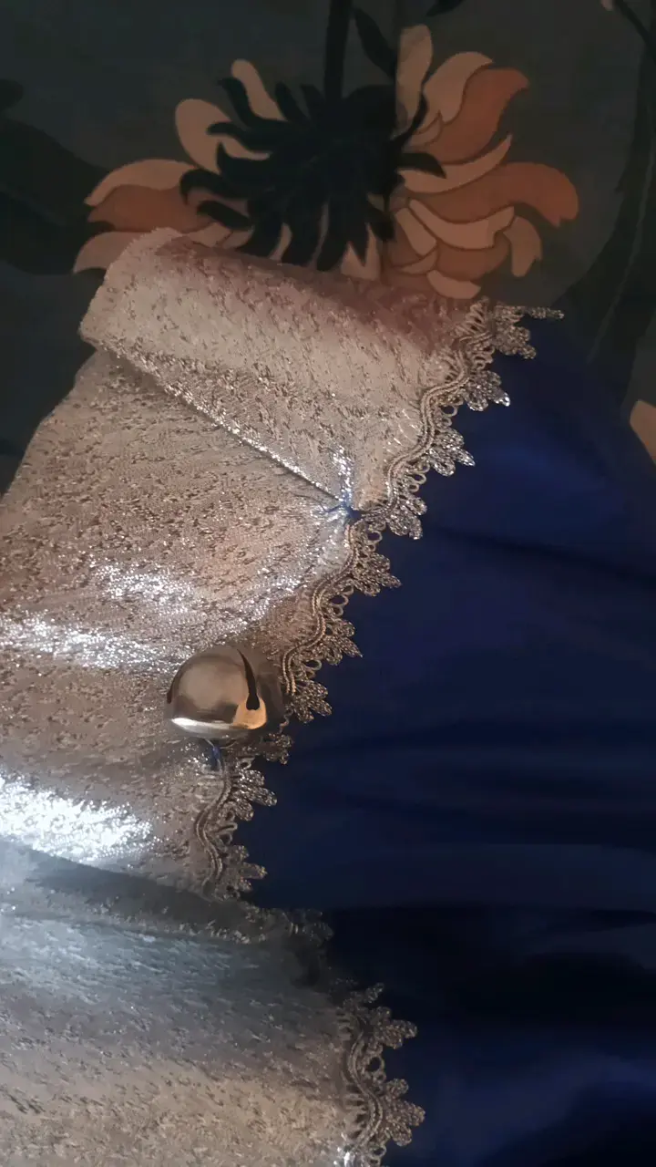 Vestido Caporal Azul con Detalles Plateados - 6