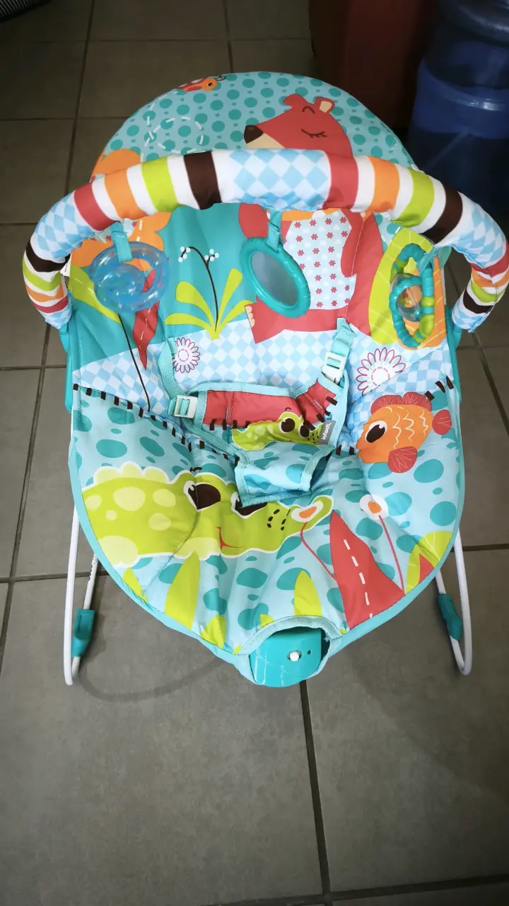 Silla mecedora para bebé - 1
