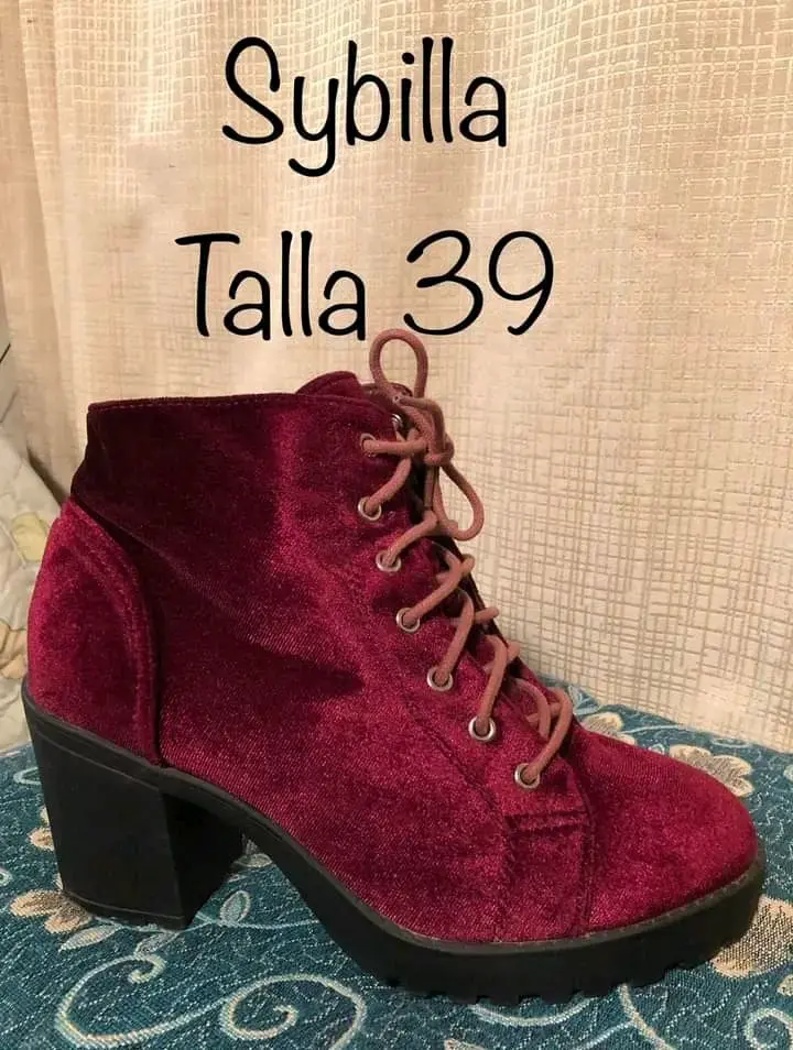 Botines de terciopelo burdeos Sybilla talla 39