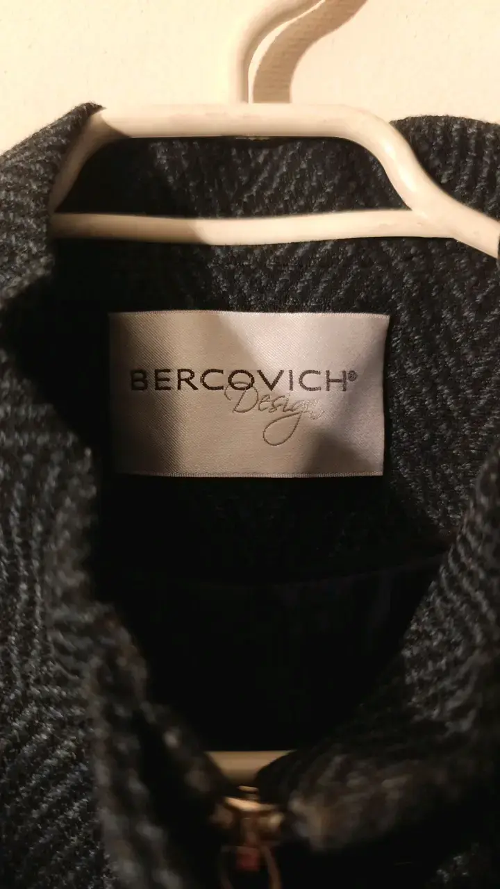 Chaqueta de Lana Bercovich diseño elegante - 3