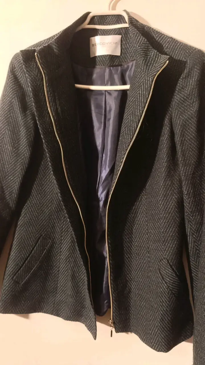 Chaqueta de Lana Bercovich diseño elegante - 4