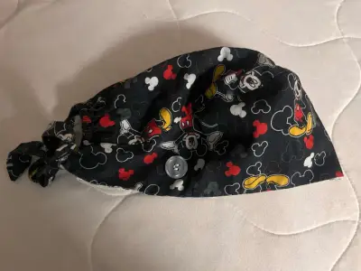 Set de 4 gorros clínicos estampados - miniatura 2