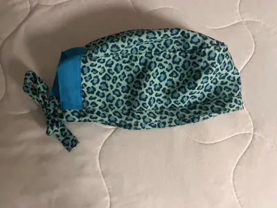 Set de 4 gorros clínicos estampados - miniatura 4