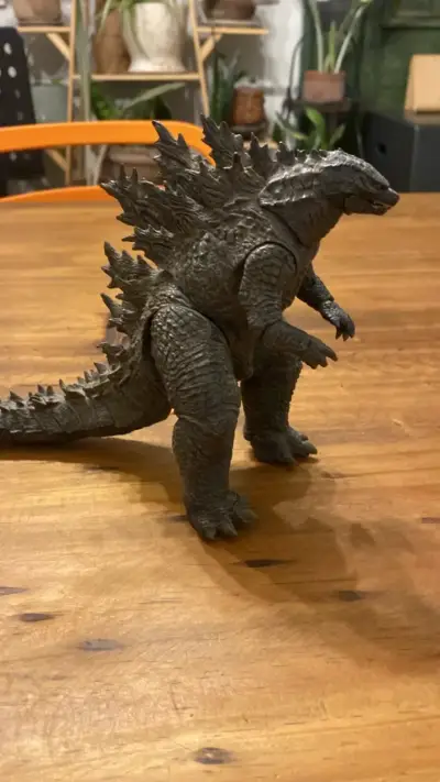 Figura de acción Godzilla coleccionable - miniatura 3