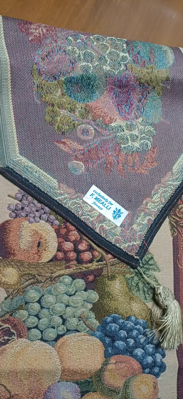 Tapiz decorativo de mesa con diseño italiano - 1