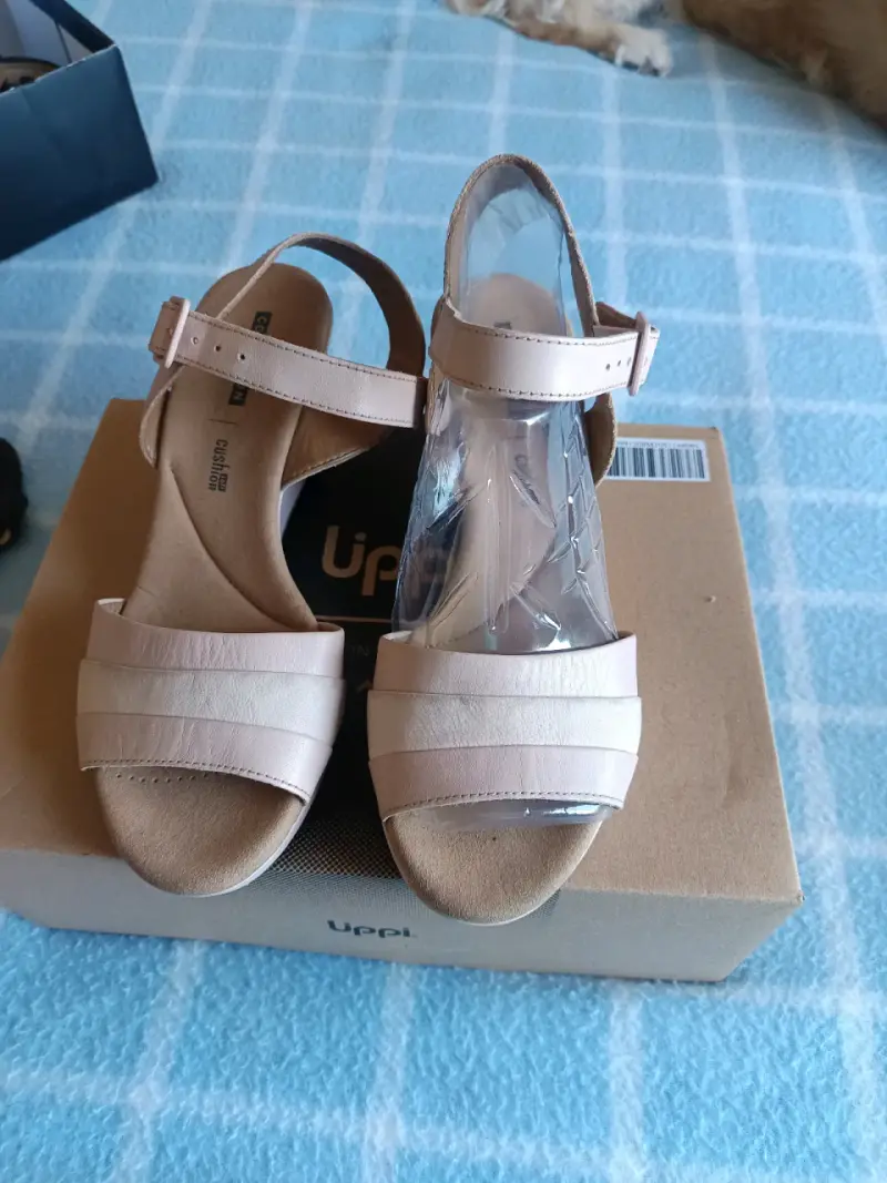 Zapatos de tacón bajo Clarks rosados - 1