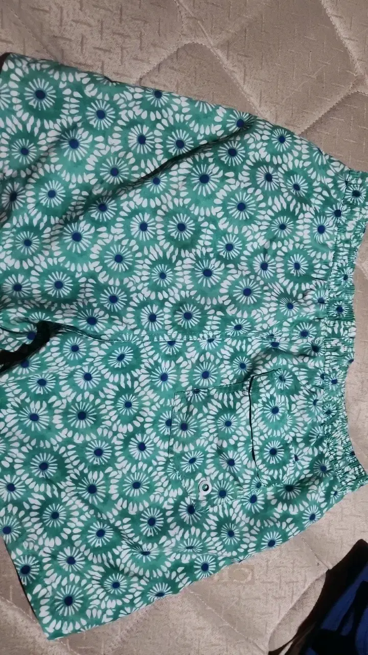 Shorts de baño estampados verdes para hombre - 2