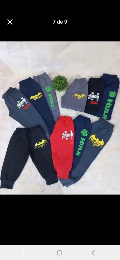 Pantalones de niños con diseños de superhéroes - miniatura 3