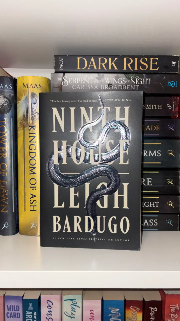 Libro Ninth House de Leigh Bardugo en Ingles - 1