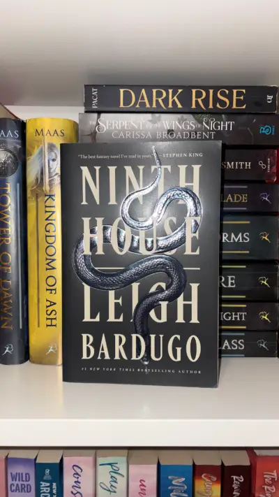 Libro Ninth House de Leigh Bardugo en Ingles - miniatura 1
