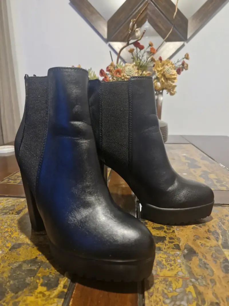 Botines de cuero negro con tacón alto H&M - 4