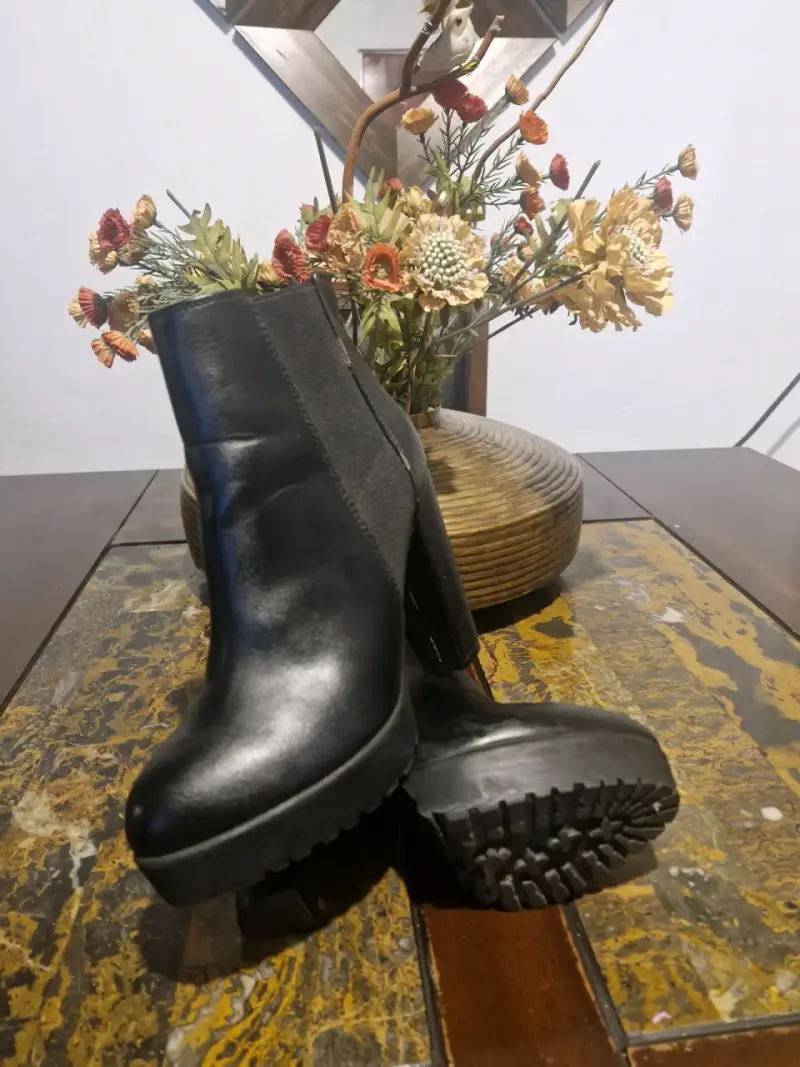 Botines de cuero negro con tacón alto H&M - 5