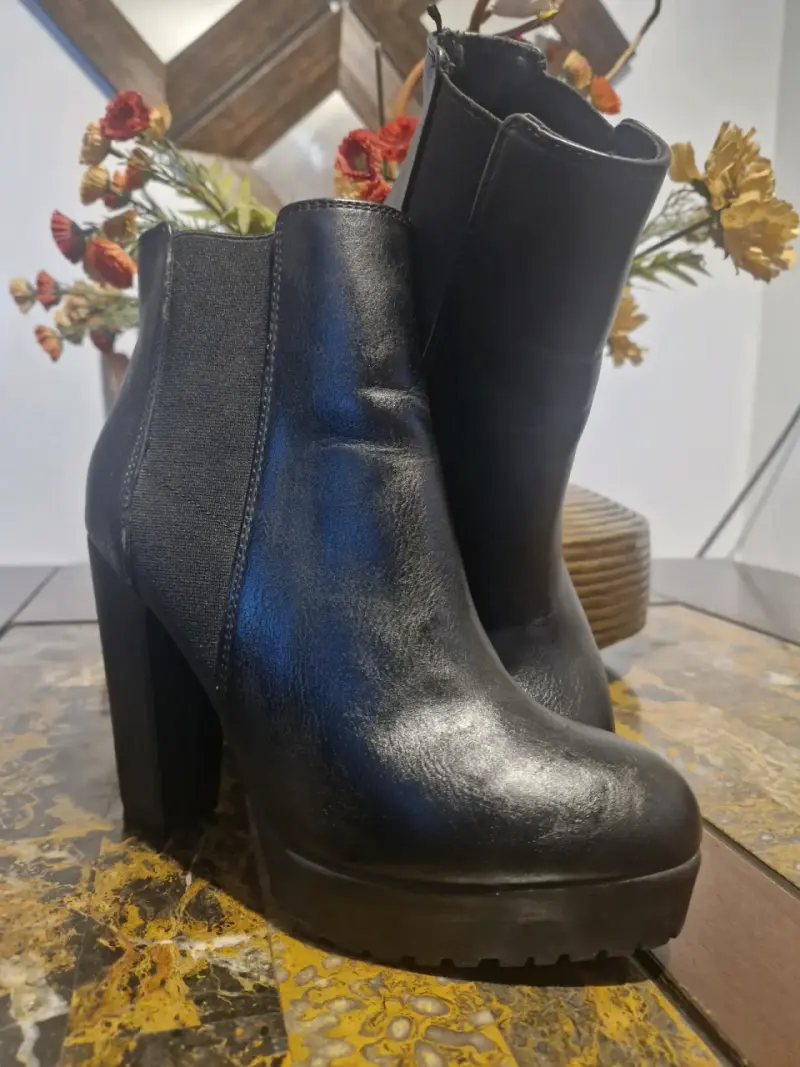 Botines de cuero negro con tacón alto H&M - 6