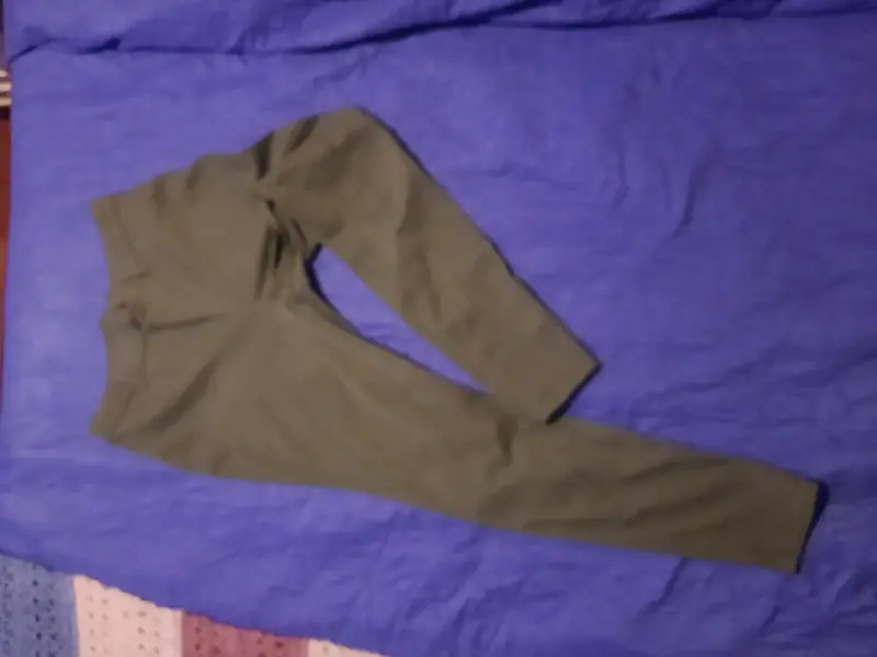 Pantalones verdes de mujer Time and Tru - 2