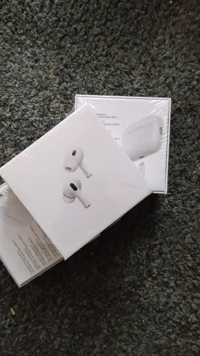 Auriculares inalámbricos Nuevos y Sellados - miniatura 3
