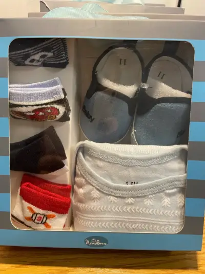 Set de Ropa y Zapatos para Recién Nacido - miniatura 4