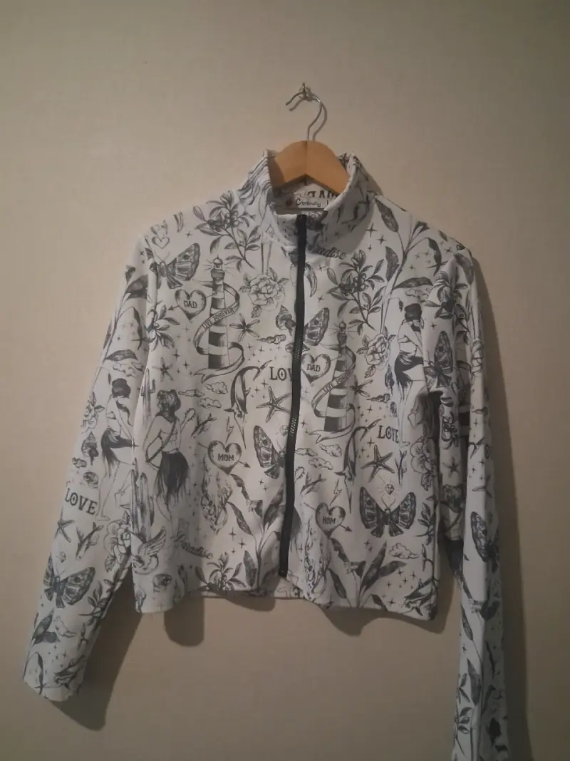 Chaqueta estampada con cierre para mujer