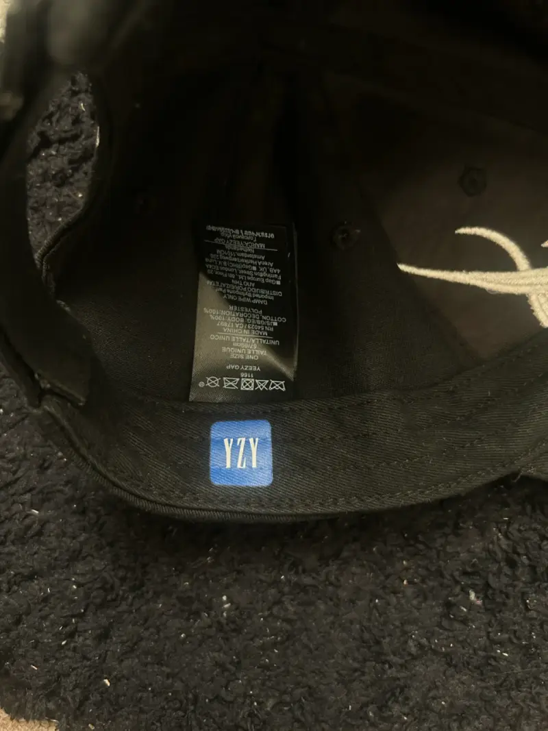 Gorra GAP Yeezy - 3