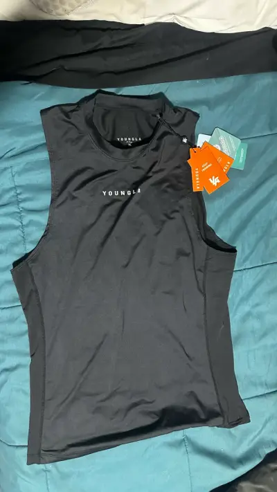 Polera  YoungLA talla XL - miniatura 1