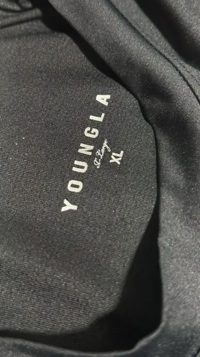 Polera  YoungLA talla XL - miniatura 3