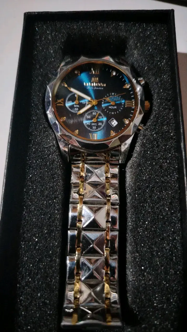 Reloj Va Va Voom A LA MEDIDA DEL COMPRADOR. - 3
