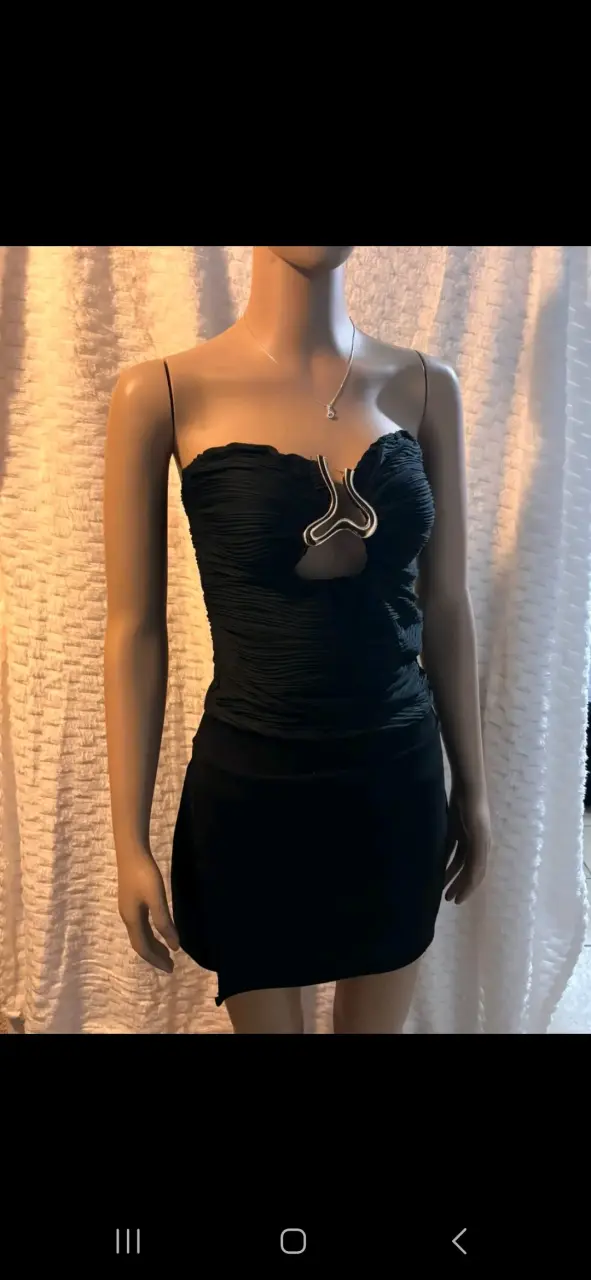 Vestido corto blanco y negro con encaje - 5