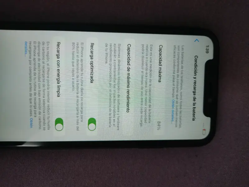 iPhone 11 en buen estado color negro - 3