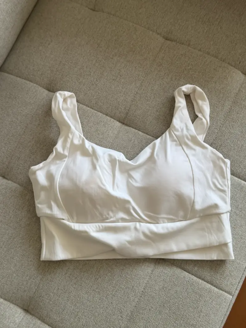 Top deportivo blanco para mujer - 1