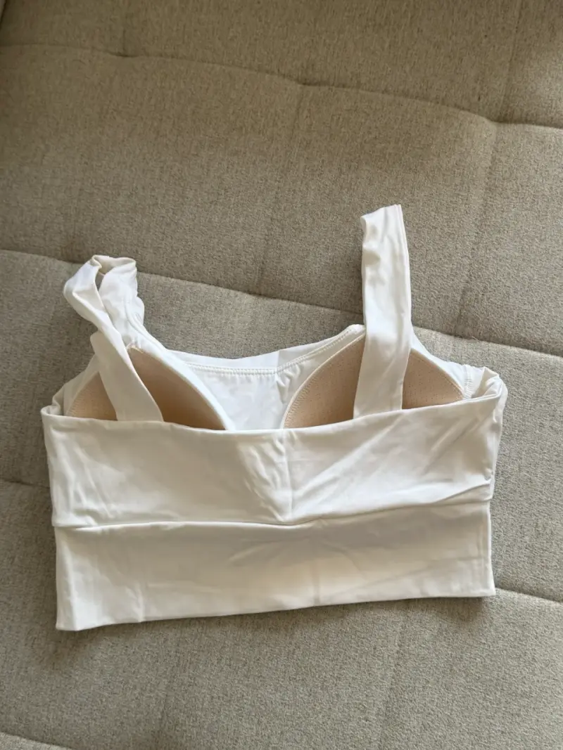 Top deportivo blanco para mujer - 2