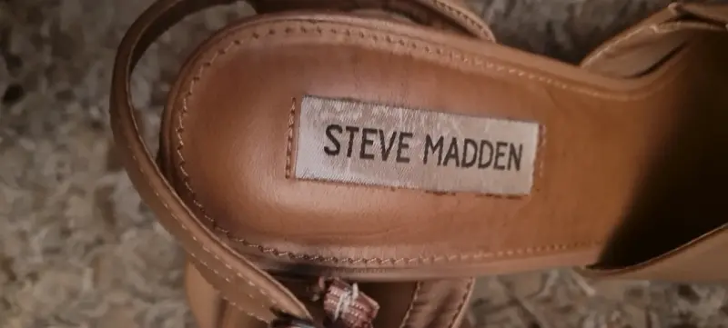 Sandalias de tacón alto Steve Madden color beige - 3