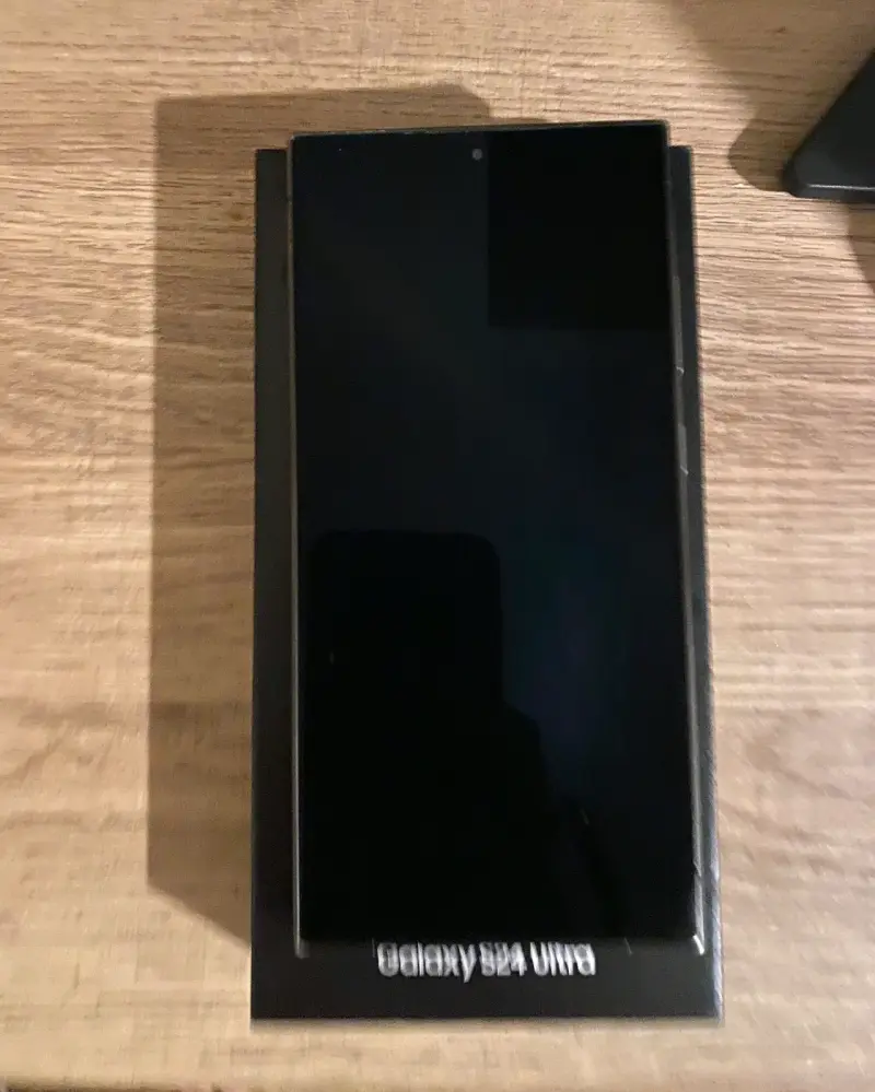 Pack Samsung Galaxy S24 Ultra +Galaxy Watch 7 - 2