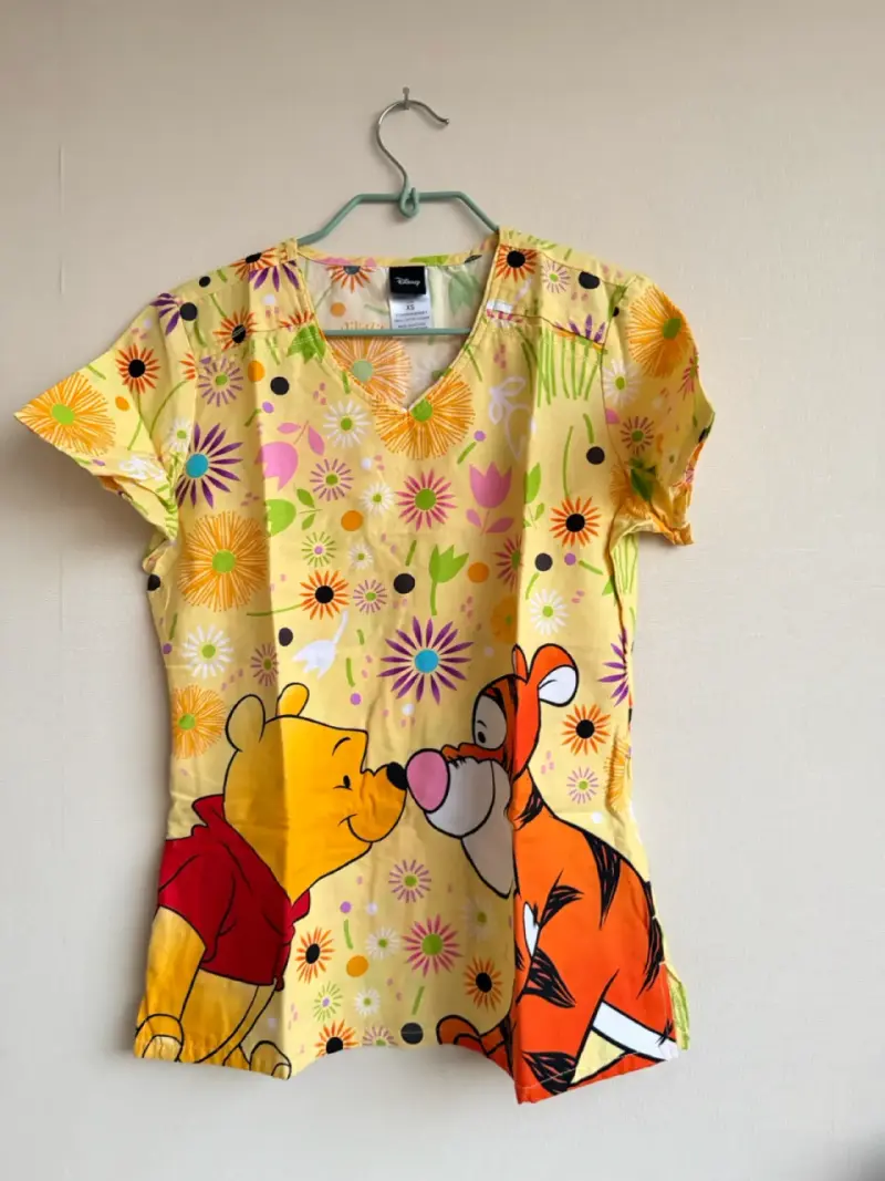 Polera clinica Scrub cotton Winnie the Pooh