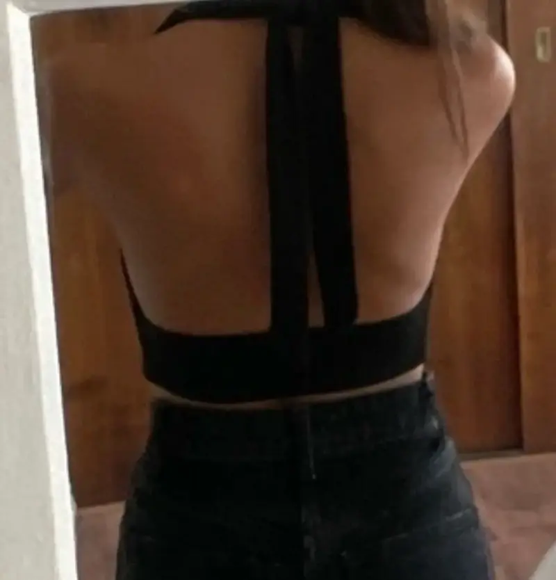 Top negro de tirantes estilo halter XS - 4